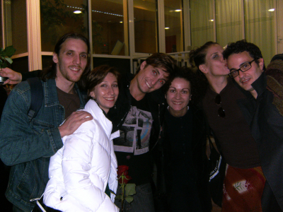 mit Tänzern und Choreograph nach der Aufführung